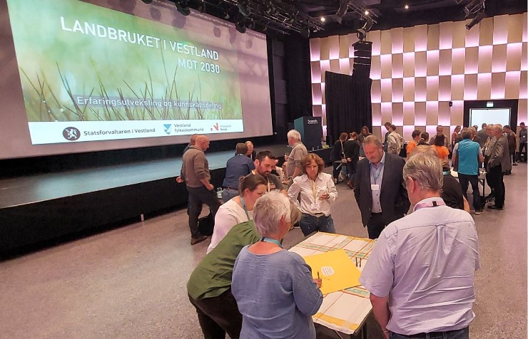 Det var gode og kunnskapsbaserte dialogar på konferansen.